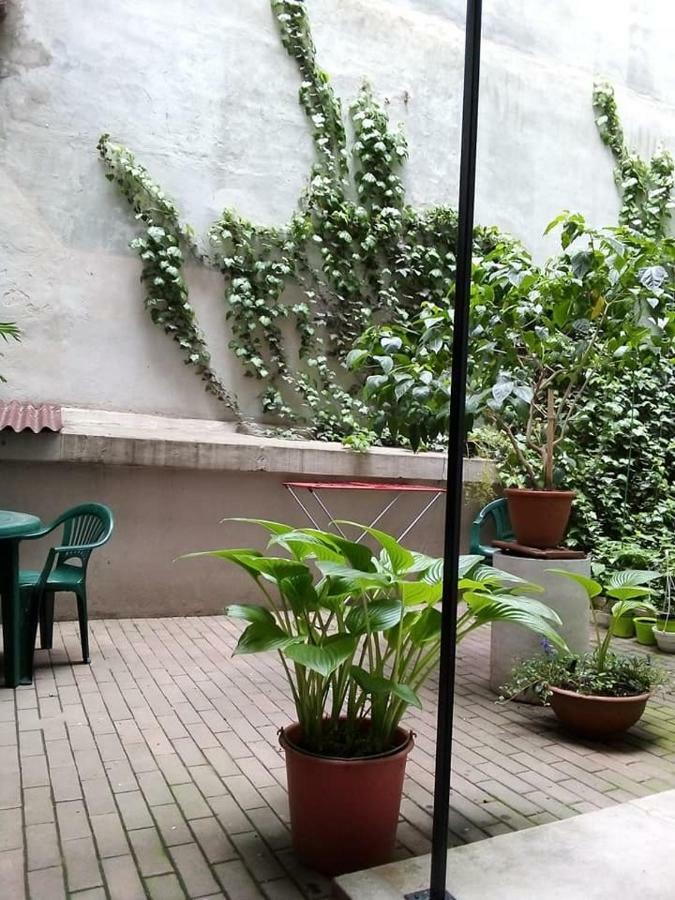 Tapki Hostel Odesa Exterior foto